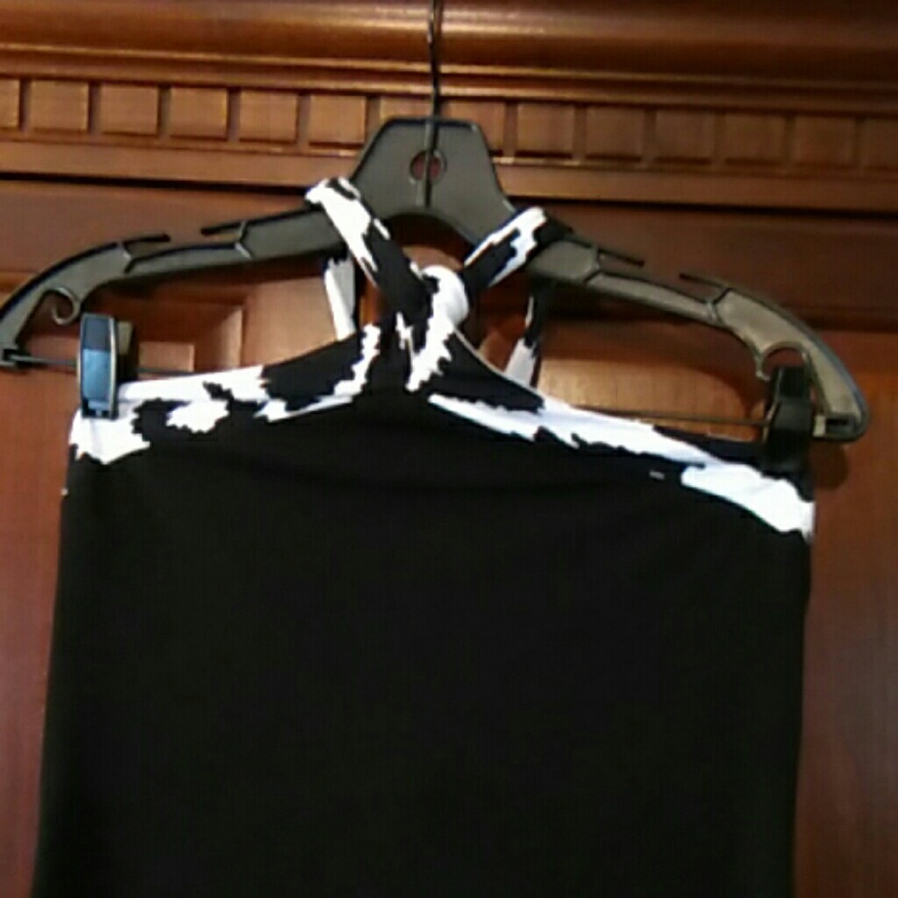 Halter Top - Picture 5 of 5